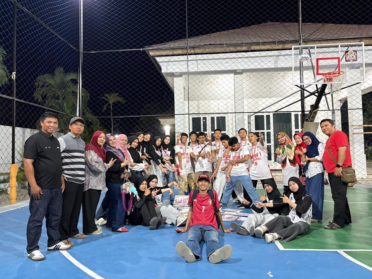 MTsN 1 Kota Gorontalo Borong Juara di Ajang 3x3 Kemerdekaan RI Antarprovinsi