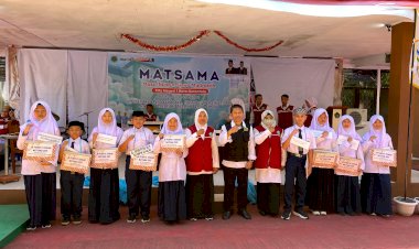 Penutupan Kegiatan MATSAMA MTsN 1 Kota Gorontalo Tahun Ajaran 2025/2026: Kepala Madrasah Ajak Siswa Baru Jaga Akhlak dan Wujudkan Cita-Cita