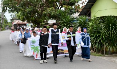 MTsN 1 Kota Gorontalo Gelar Manasik Haji Akbar, Kakanwil Kemenag Apresiasi