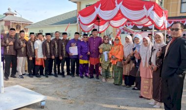 Civitas Akademik MTsN 1 Kota Gorontalo Ikuti Upacara HUT RI ke-81