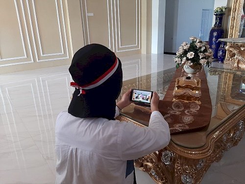 Usai Ikuti Upacara Secara Daring Begini Ungkapan Salah Satu Siswa MTsN 1 Kota