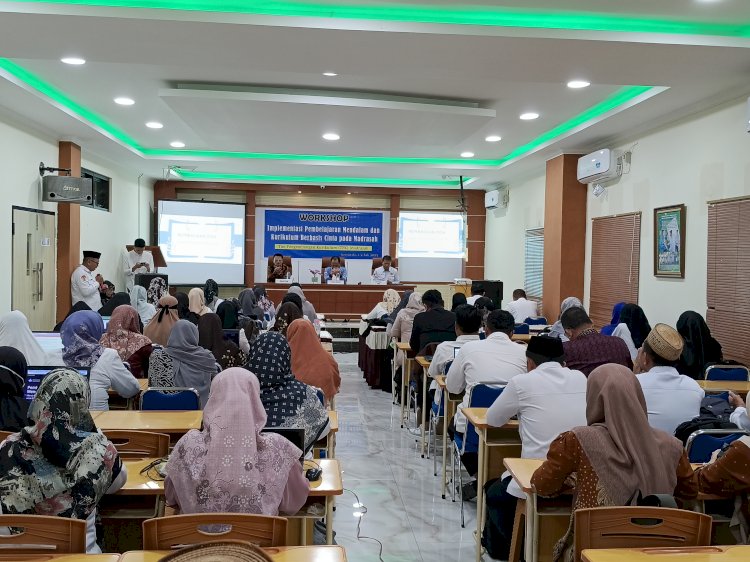 Guru MTsN 1 Kota Gorontalo Ikuti Workshop Implementasi Pembelajaran Mendalam dan Kurikulum Berbasis Cinta